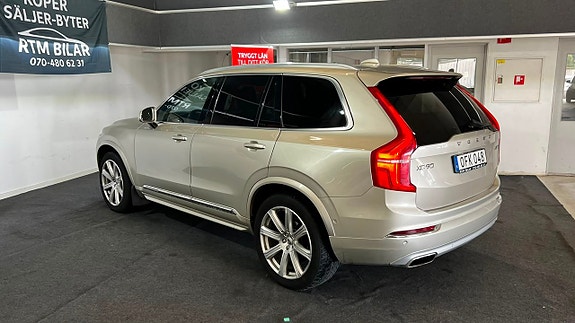 Volvo XC90 6 of 30