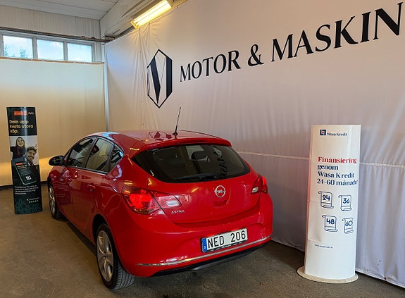 Opel Astra 3 of 9