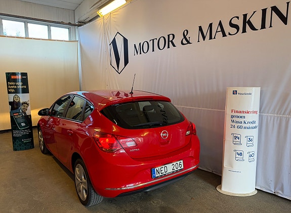 Opel Astra 4 of 9