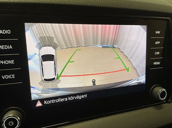 Skoda Karoq 20 of 23