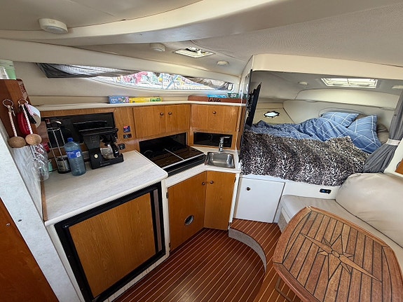 Bayliner 3055 med 2x 300hk Diesel maskiner! 8 of 12
