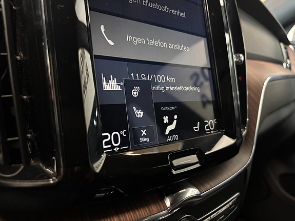 Volvo XC60 14 of 26