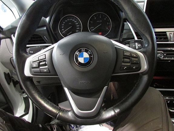 BMW 220d 15 of 21