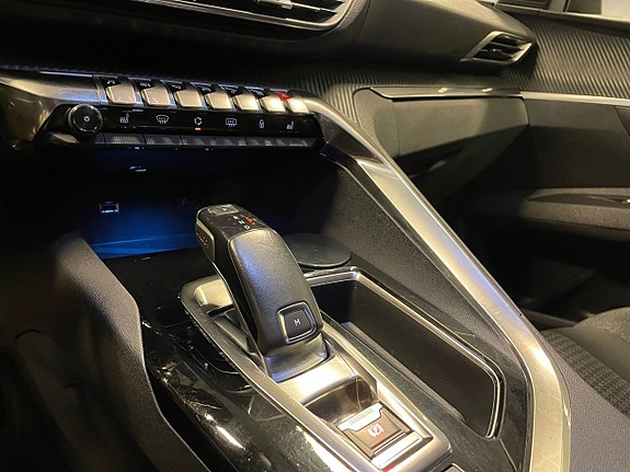 Peugeot 5008 18 of 21