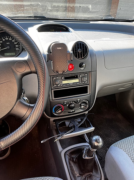 Daewoo Kalos 8 of 13