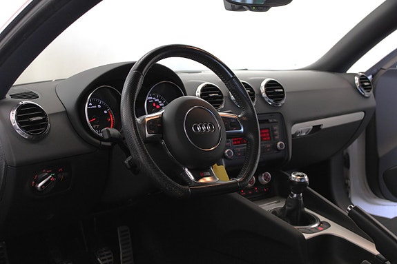 Audi TT 9 of 19