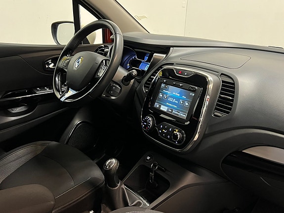 Renault Captur 17 of 26