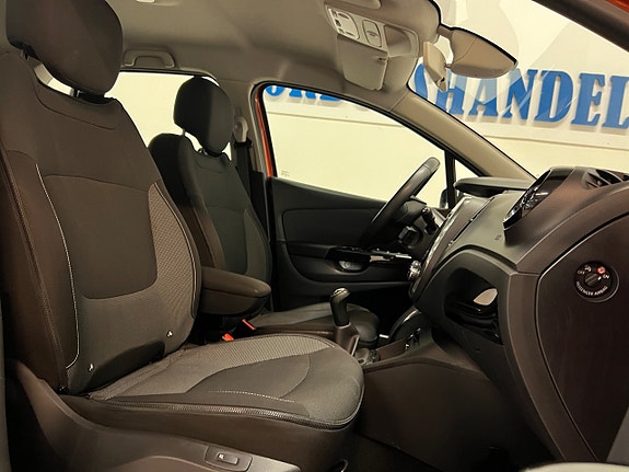 Renault Captur 19 of 26