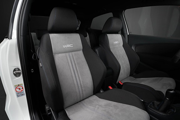 Volkswagen Polo 14 of 22