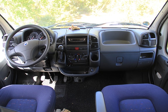 Knaus Sport Traveller 500 4 of 12