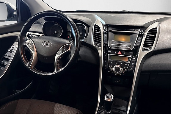 Hyundai i30 14 of 22
