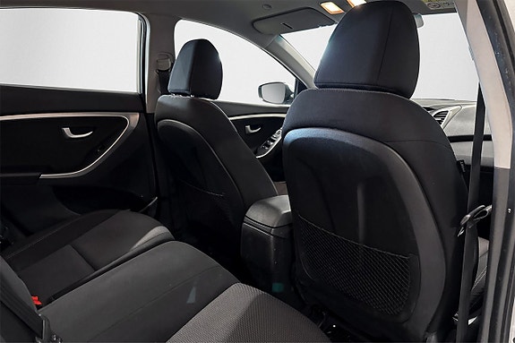 Hyundai i30 13 of 22