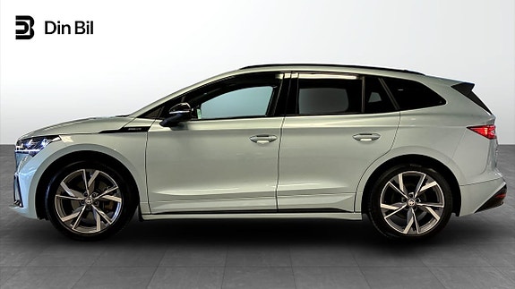 Skoda Enyaq 2 of 24