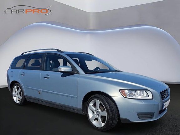 Volvo V50 4 of 6