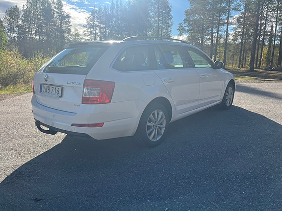 Skoda Octavia 7 of 13