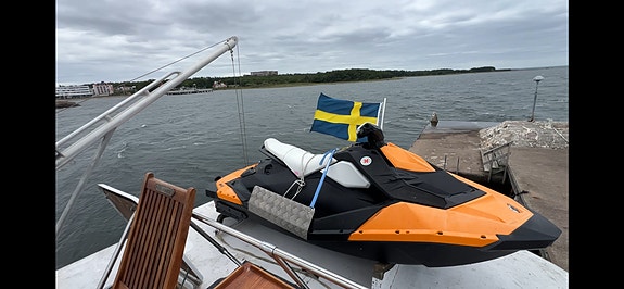 Unik Hatteras 53 till salu i Sverige 4 of 16