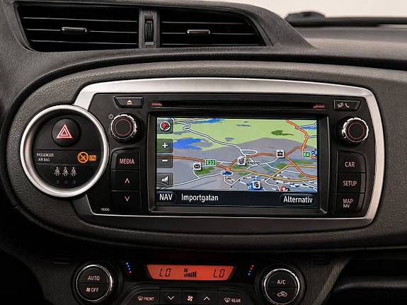 Toyota Yaris 11 of 12