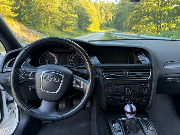 Audi A4 9 of 11