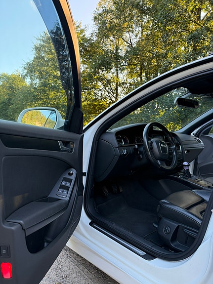 Audi A4 8 of 11