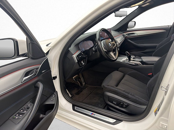 BMW 530e 19 of 30