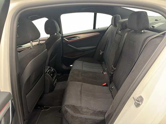 BMW 530e 17 of 30