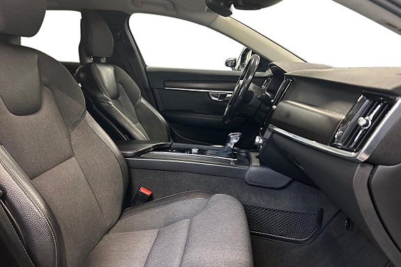 Volvo V90 Cross Country 15 of 27