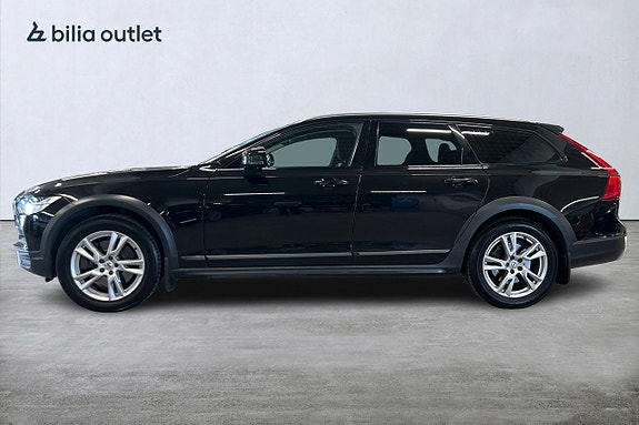 Volvo V90 Cross Country 9 of 27
