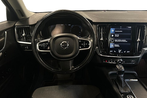 Volvo V90 Cross Country 16 of 27