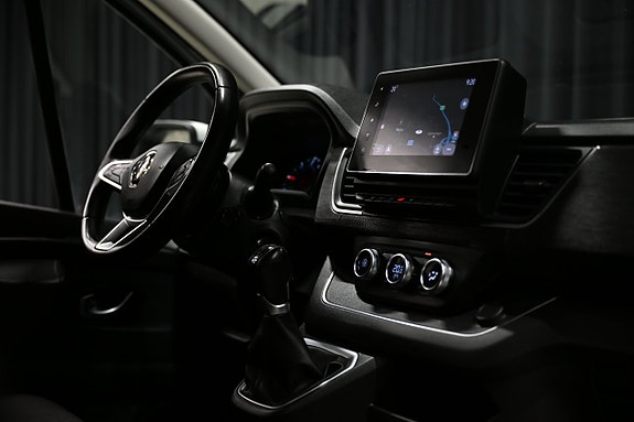 Renault Trafic 27 of 28