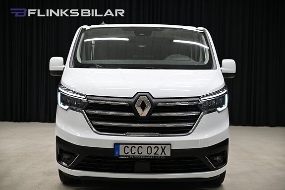 Renault Trafic 11 of 28
