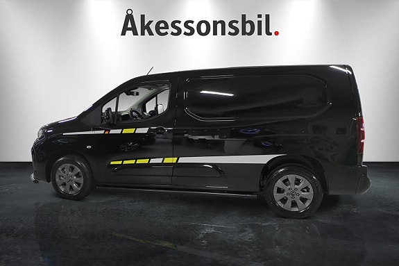 Opel Combo 2 of 9