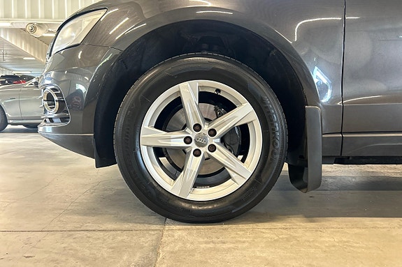 Audi Q5 11 of 27