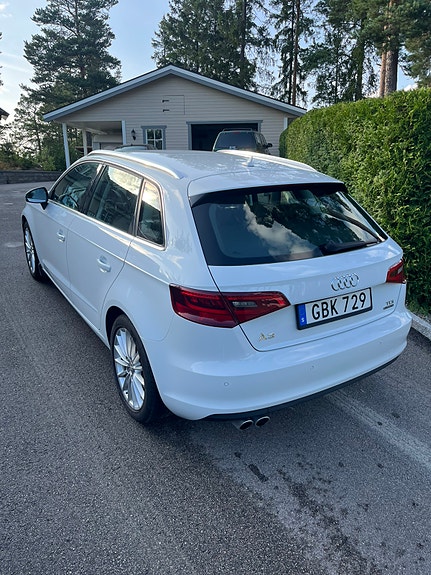 Audi A3 4 of 7