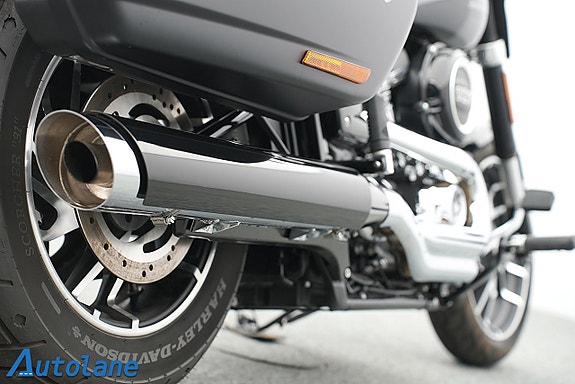 Harley-Davidson Sport Glide *Endast 1-Ägare & 153Mil! 26 of 27