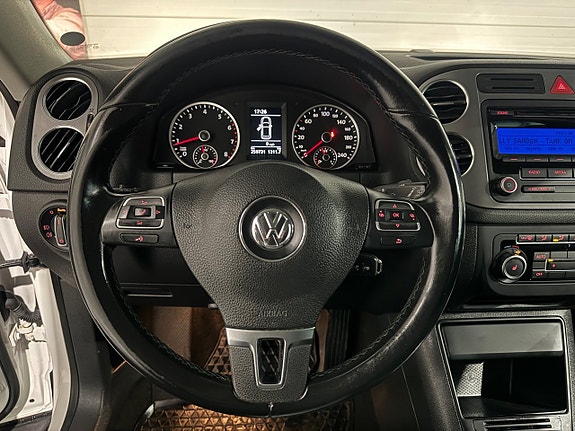 Volkswagen Tiguan 10 of 18