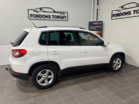 Volkswagen Tiguan 4 of 18