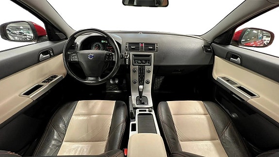 Volvo S40 6 of 17