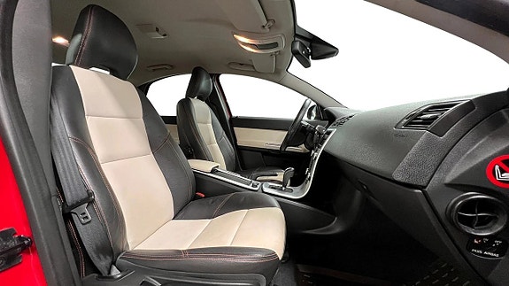 Volvo S40 15 of 17
