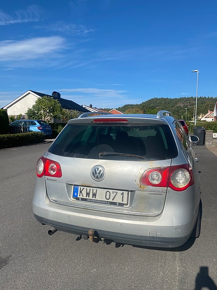 Volkswagen Passat 4 of 6