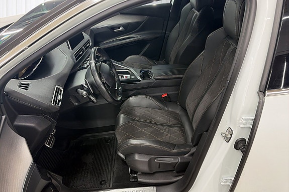 Peugeot 3008 16 of 20