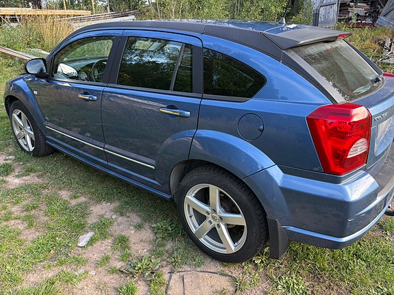 Dodge Caliber 2 of 9