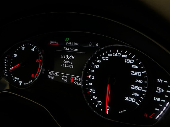 Audi A4 25 of 28