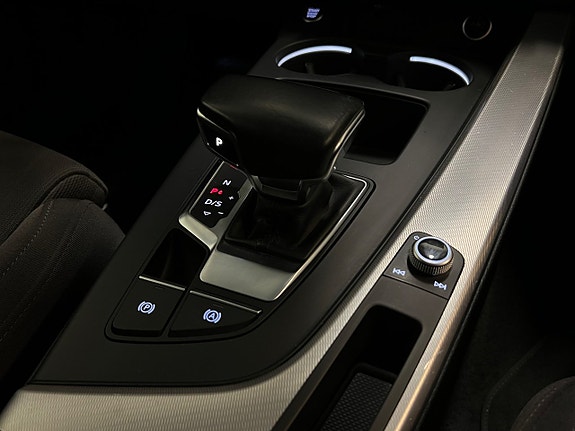 Audi A4 26 of 28