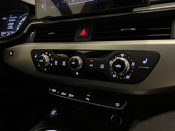 Audi A4 21 of 28