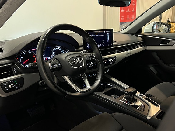 Audi A4 12 of 28