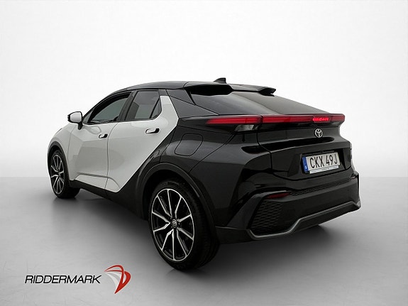 Toyota C-HR 5 of 28