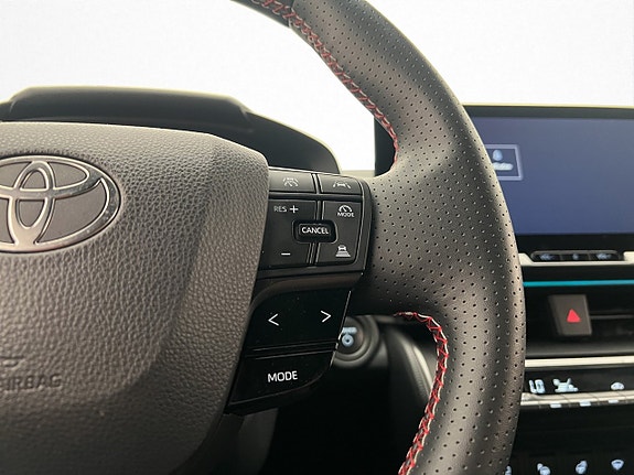 Toyota C-HR 20 of 28