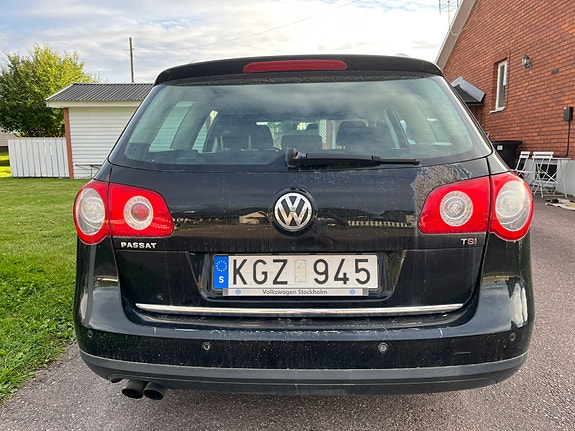 Volkswagen Passat 5 of 5