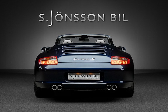 Porsche 911 3 of 17
