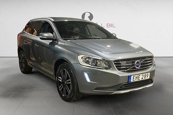 Volvo XC60 9 of 17